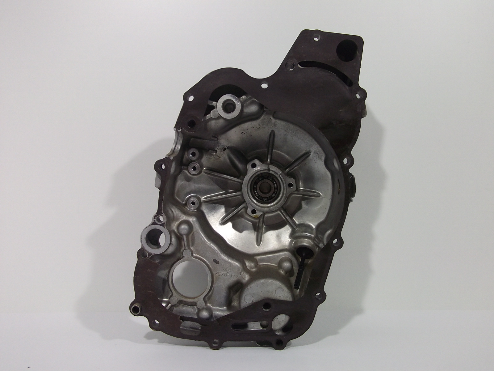 TAPA STATOR COMPLETA SUZUKI BURGMAN 250 2005/06 - Imagen 3