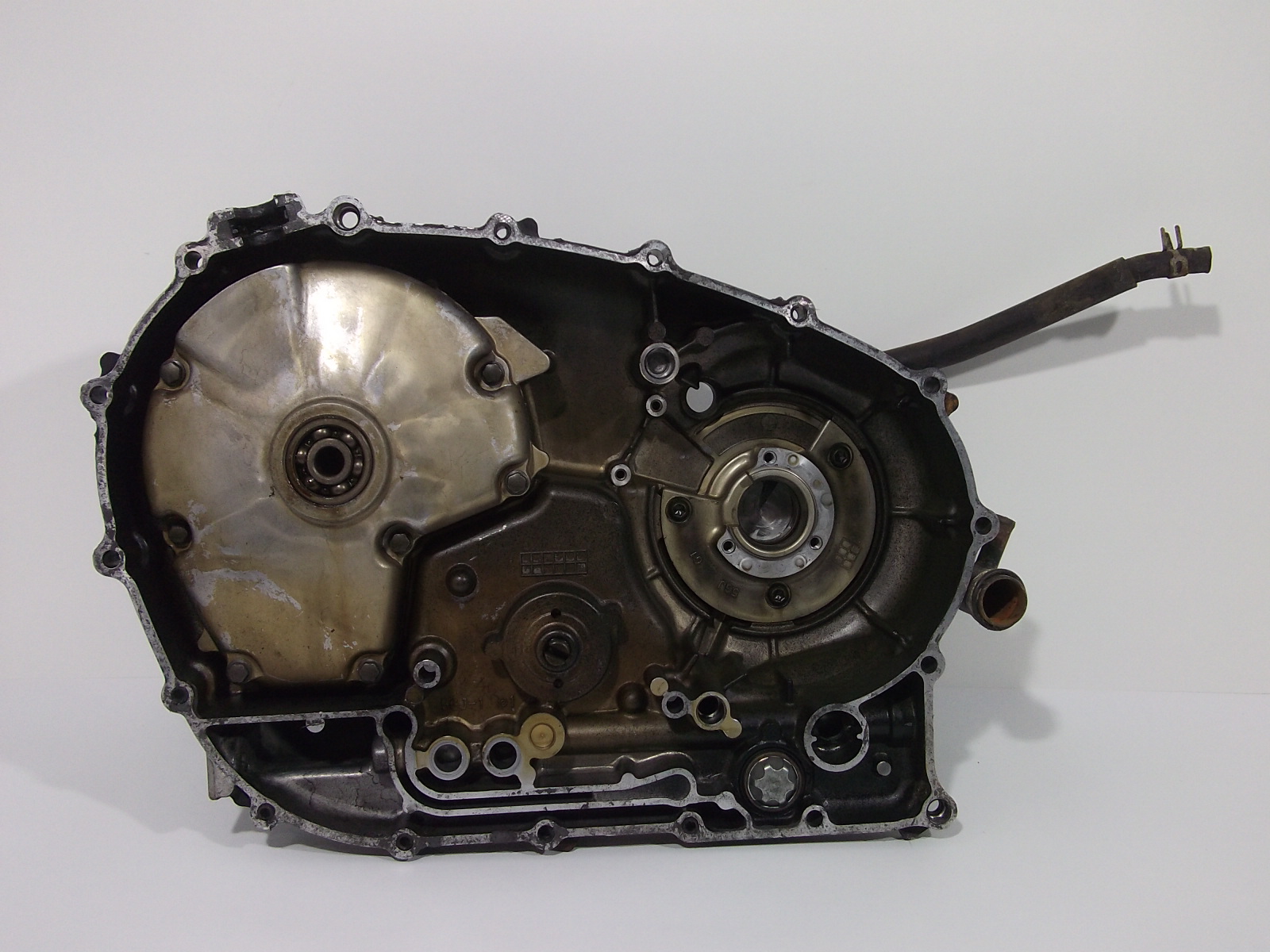 TAPA MOTOR IZQUIERDA ( la tapa motor incluye la bomba de agua) YAMAHA TMAX 2004/07 - Imagen 2