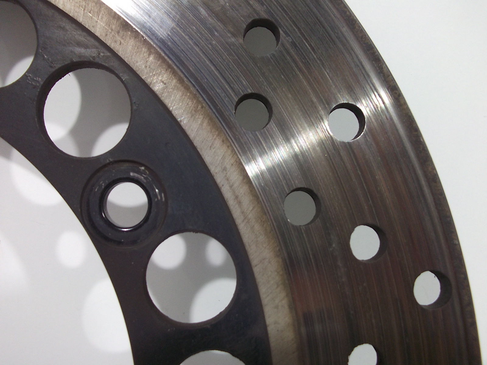 DISCO DE FRENO TRASERO YAMAHA TMAX 2001/03 - Imagen 3