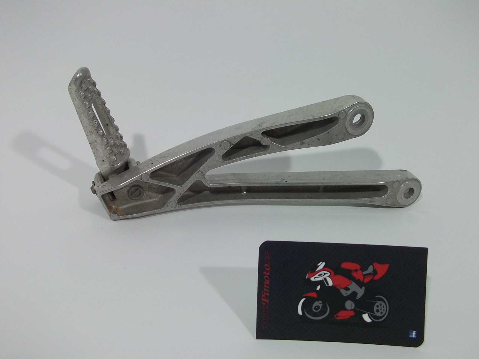 ESTRIBERA TRASERA IZQUIERDA (COMPLETA) HONDA CBR 600RR 2007/2012 - Imagen 3