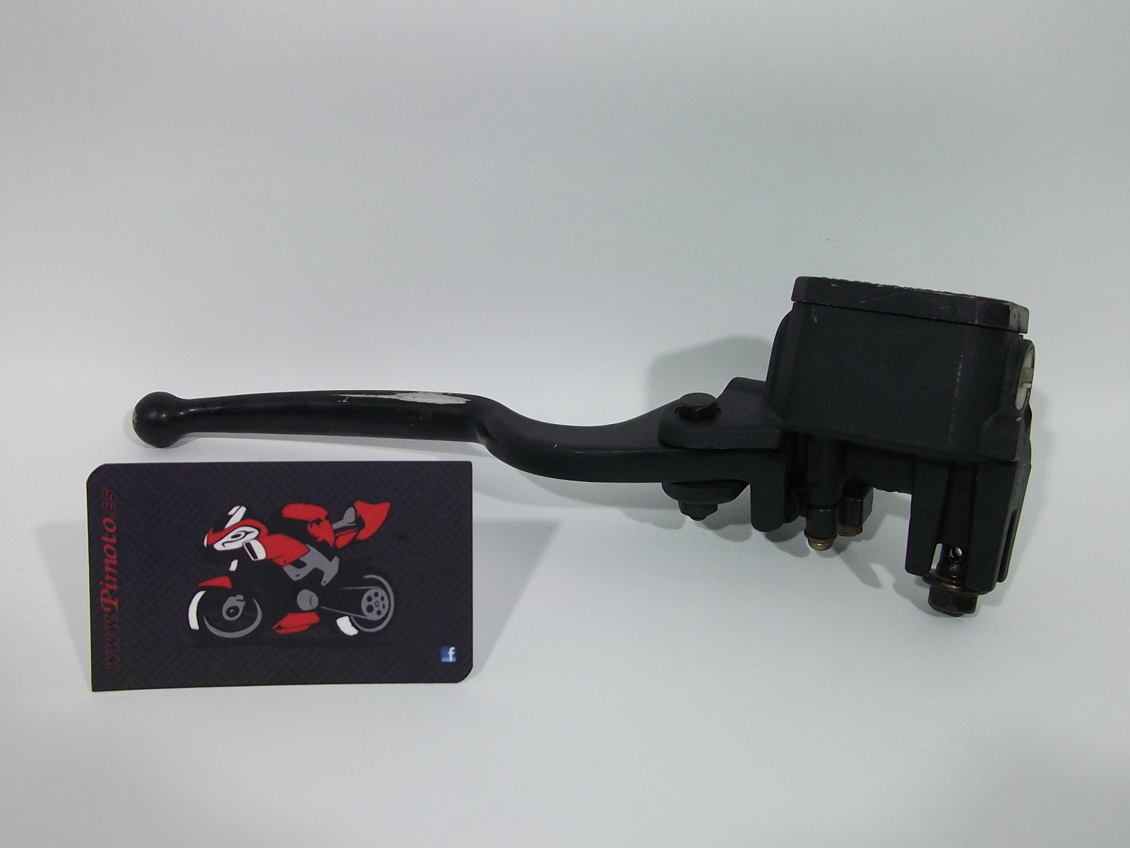 BOMBA DE FRENO DELANTERO + MANETA YAMAHA XMAX 125-250 2005/09