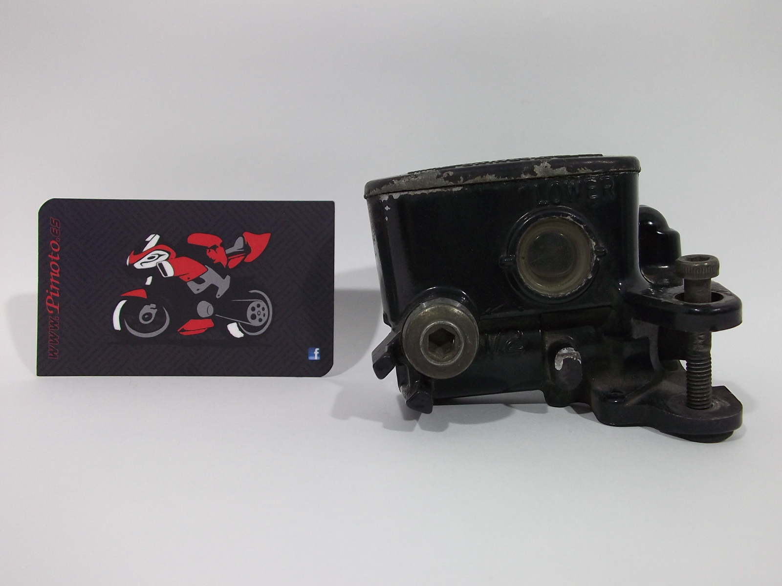 BOMBA DE FRRENO TRASERO YAMAHA TMAX 2001/03