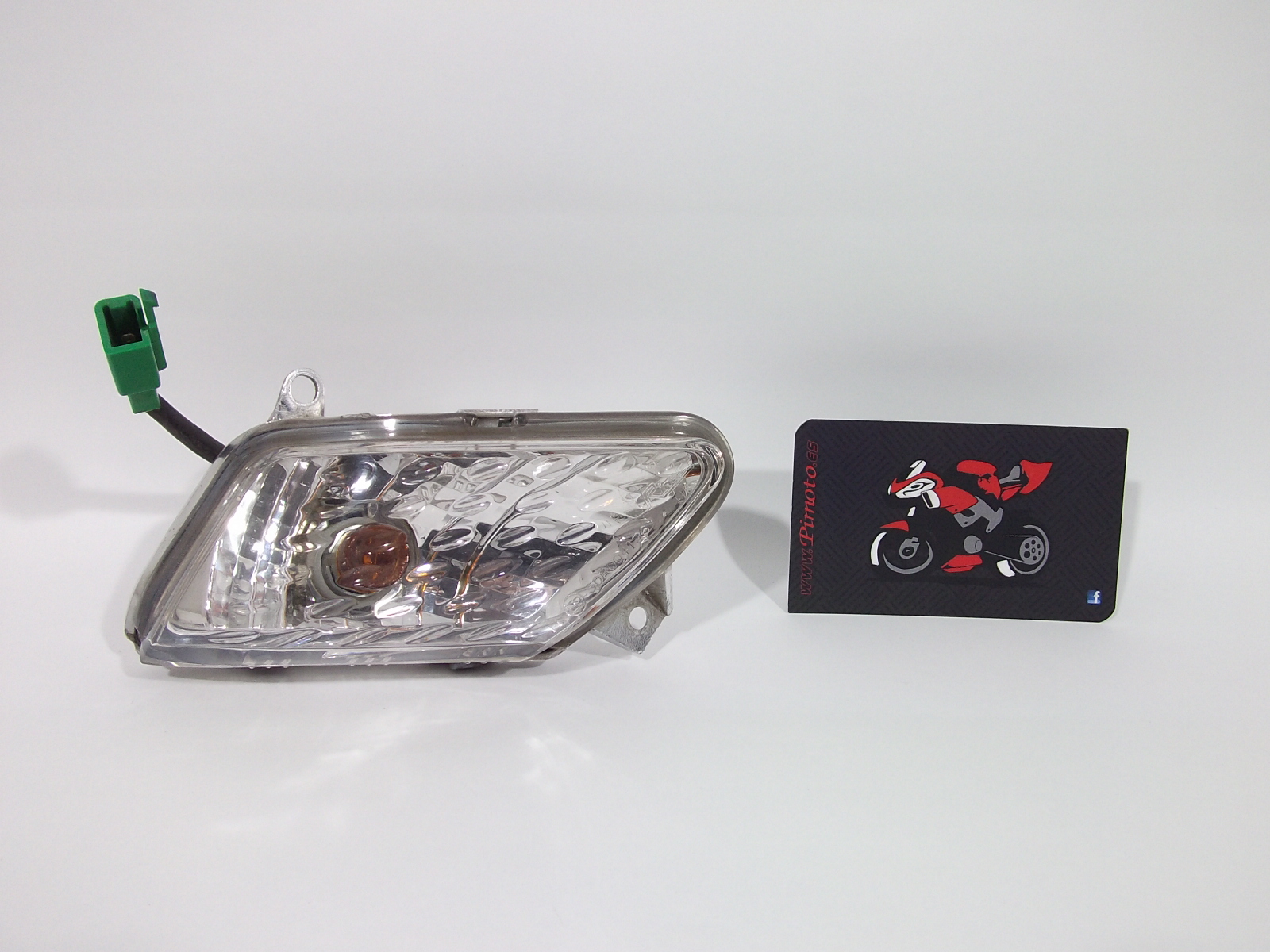 INTERMITENTE DELANTERO DERECHO YAMAHA XMAX 125-250 2005/09 - Imagen 3