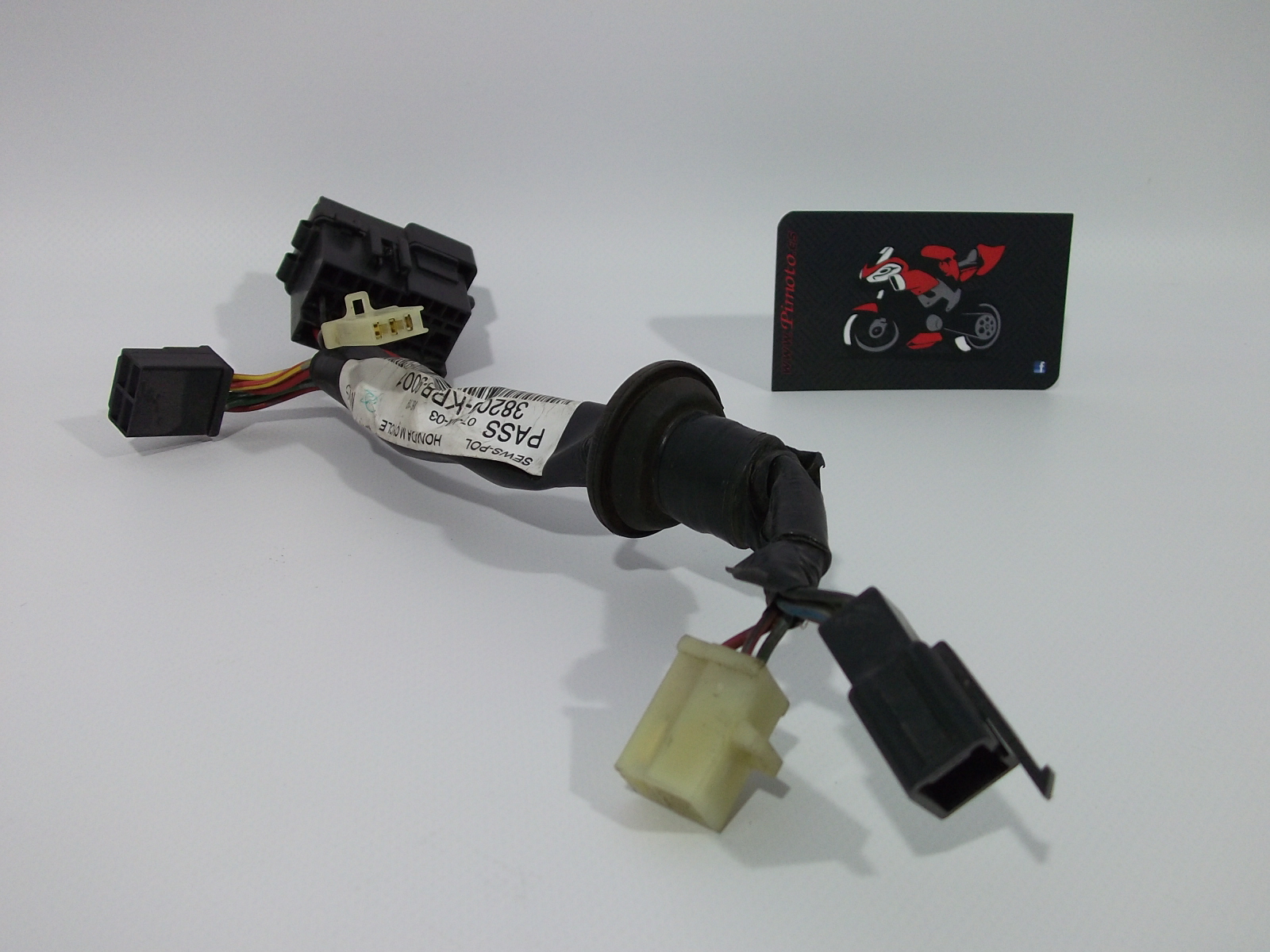 CAJA DE FUSIBLES HONDA SH 125 2006 - Imagen 4