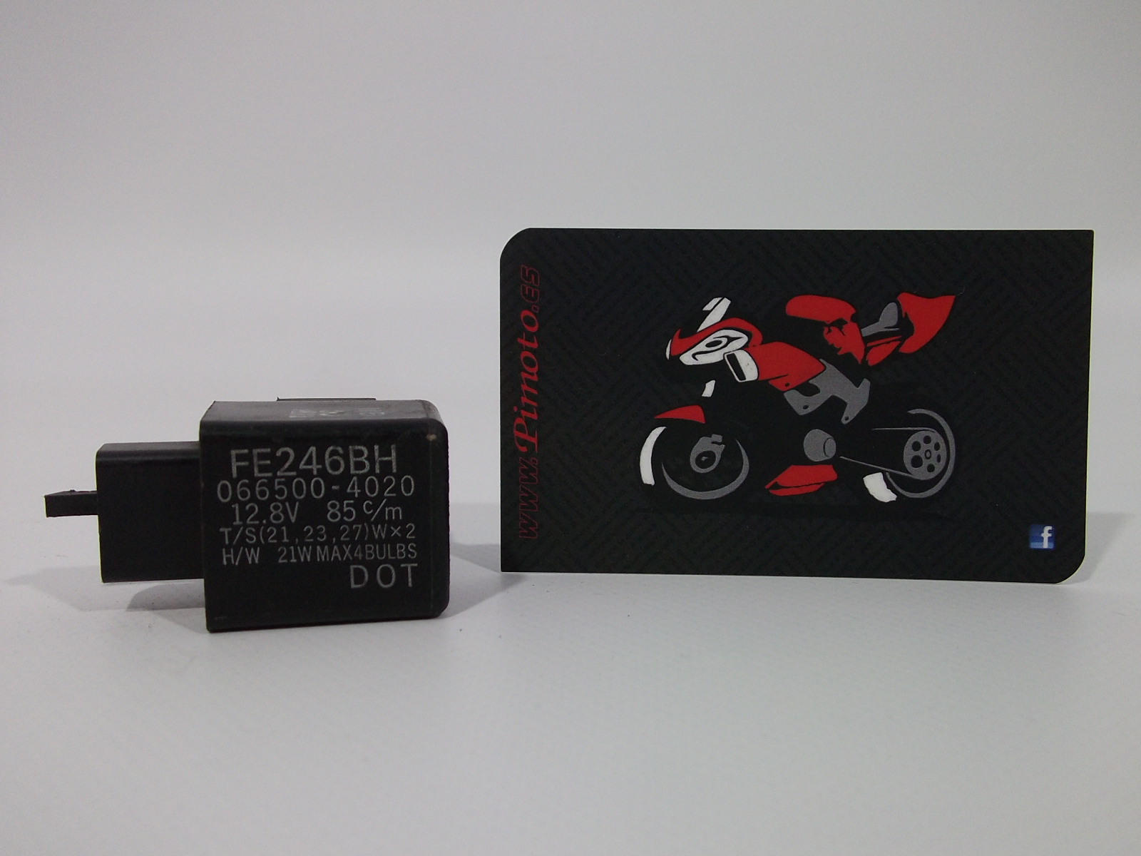 RELE INTERMITENTES YAMAHA TMAX 2001/03 - Imagen 4
