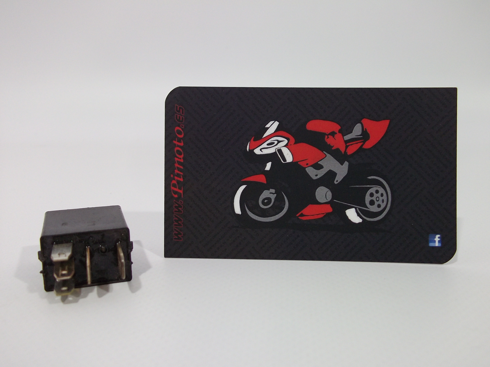 RELE MICRO 5 PATAS YAMAHA TMAX 2001/03 - Imagen 3