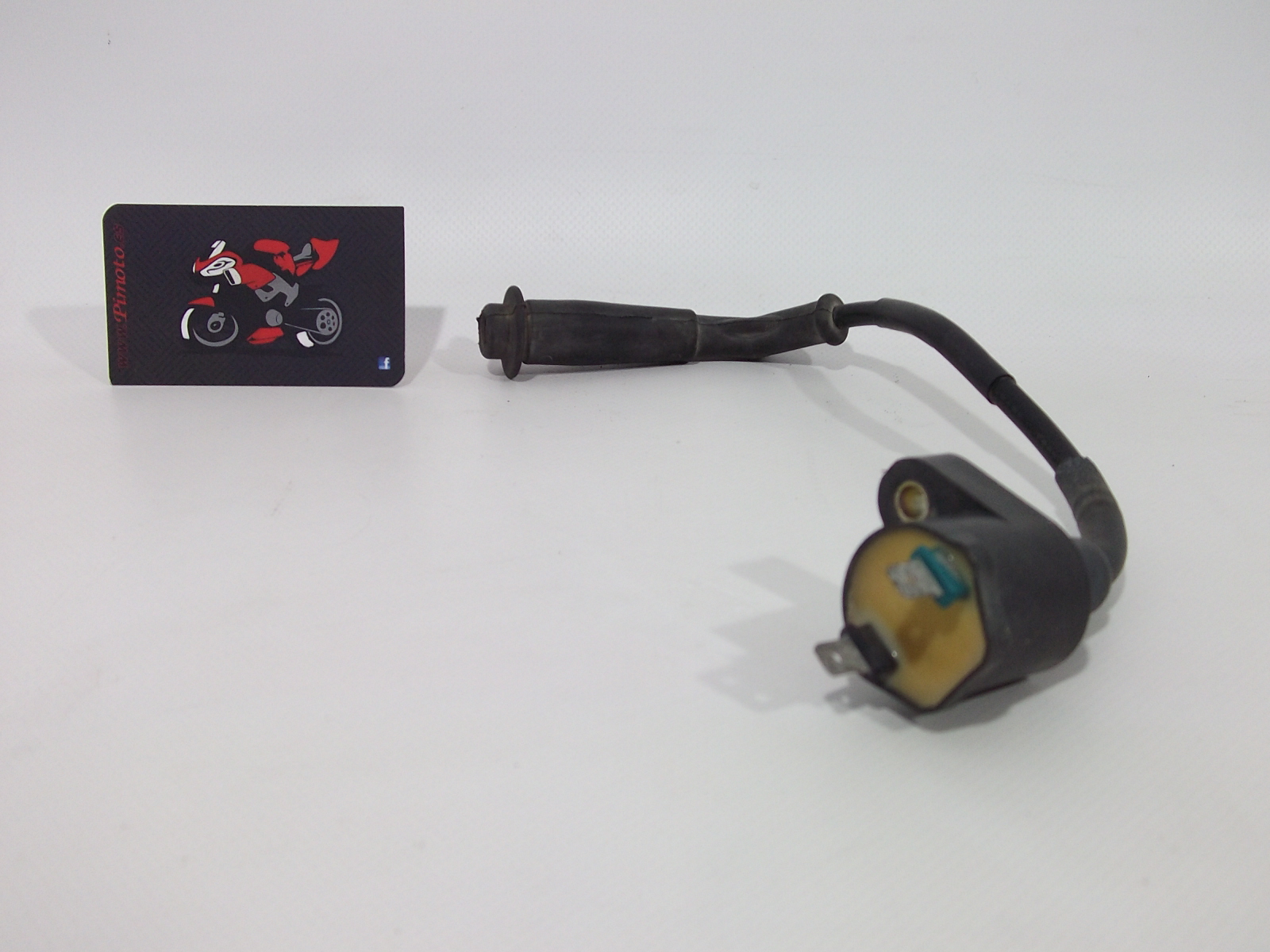 BOBINA DE ALTA MAS PIPA DERECHA HONDA AFRICA TWIN 750 RD04 1990/91 - Imagen 3