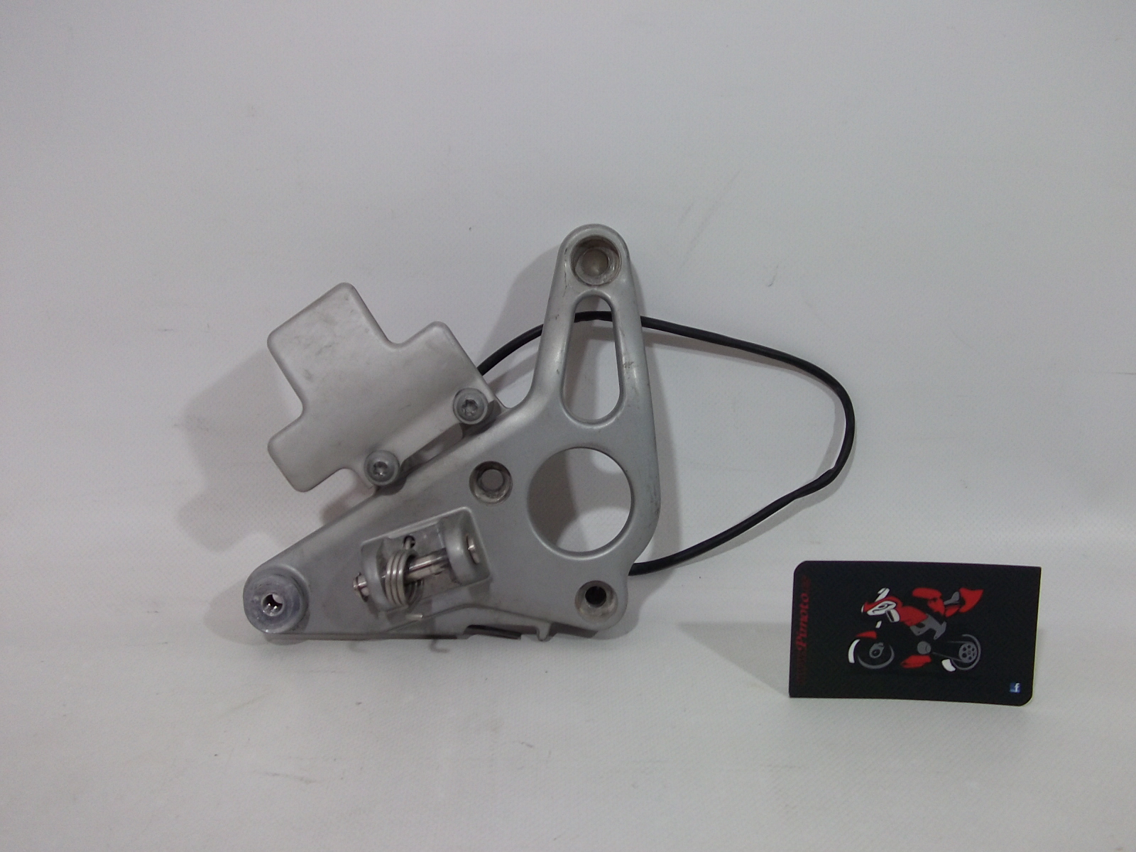 SOPORTE ESTRIBERA DELANTERO DERECHO BMW R850 R 2003/07