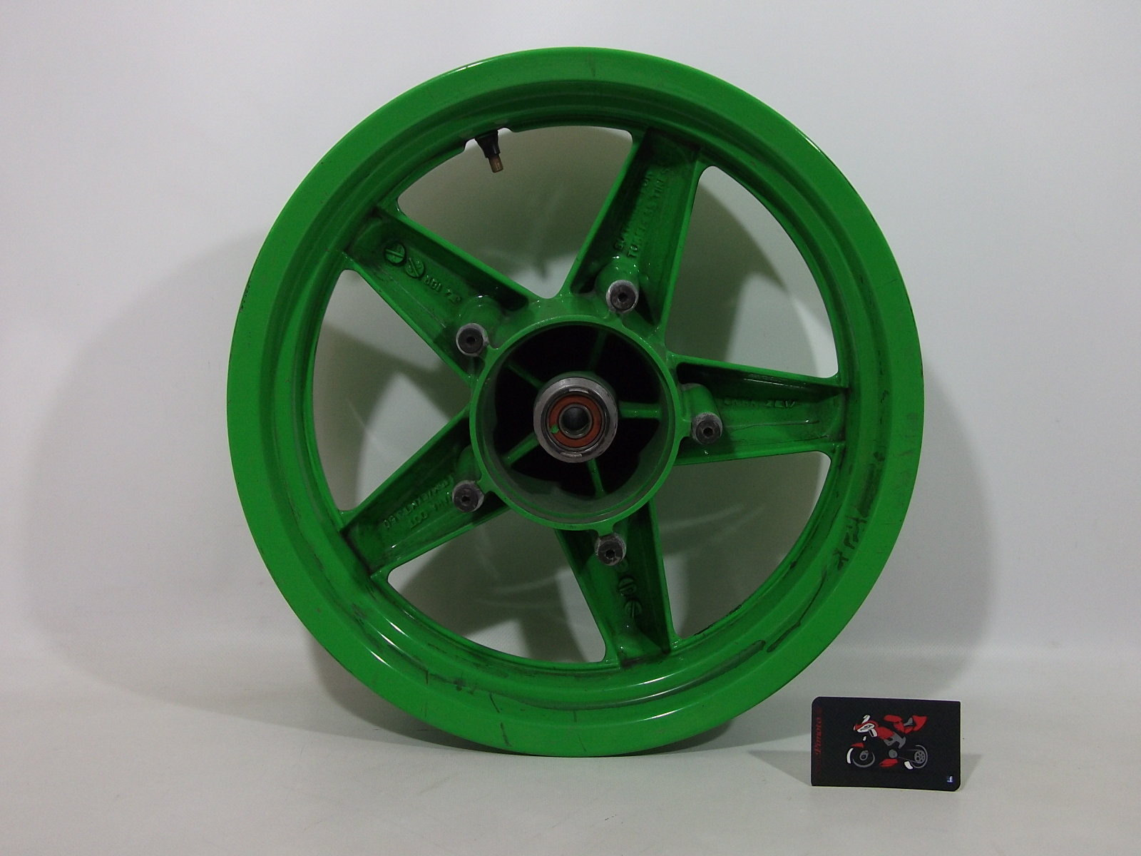 LLANTA DELANTERA YAMAHA X-MAX 125 2010/2013 - Imagen 3