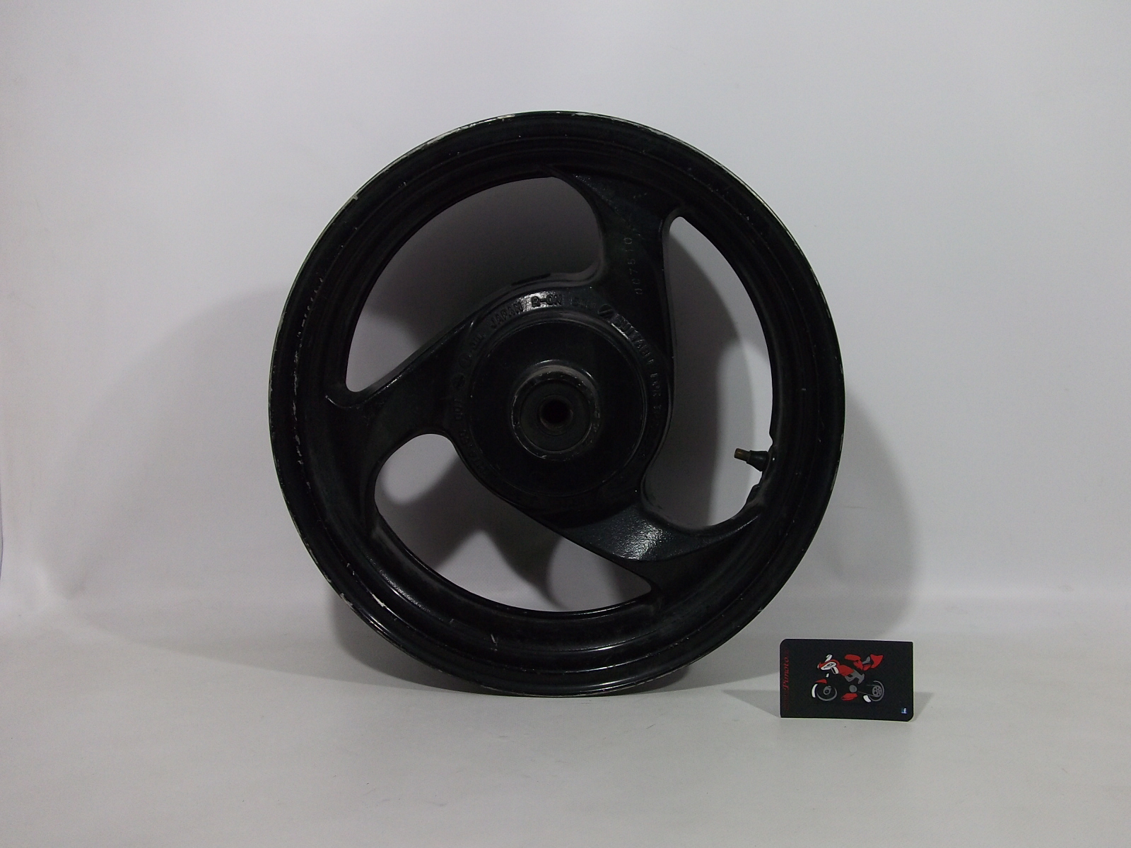 LLANTA TRASERA YAMAHA TMAX 2001/03