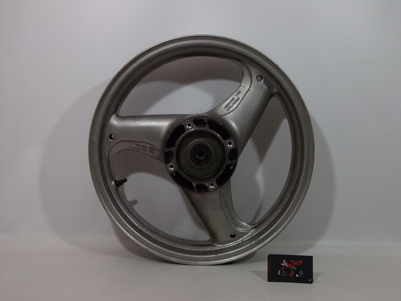 LLANTA TRASERA HONDA VARADERO 125 2001-2004 - Imagen 3