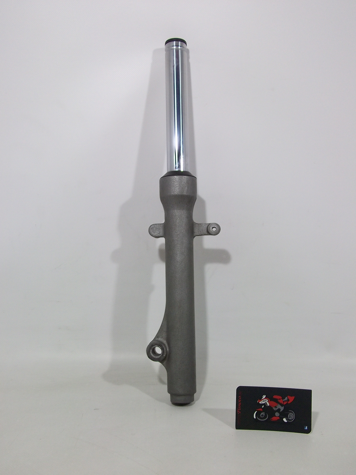 BARRA DE SUSPENSION DERECHA
 SUZUKI BURGMAN 125 2003-06