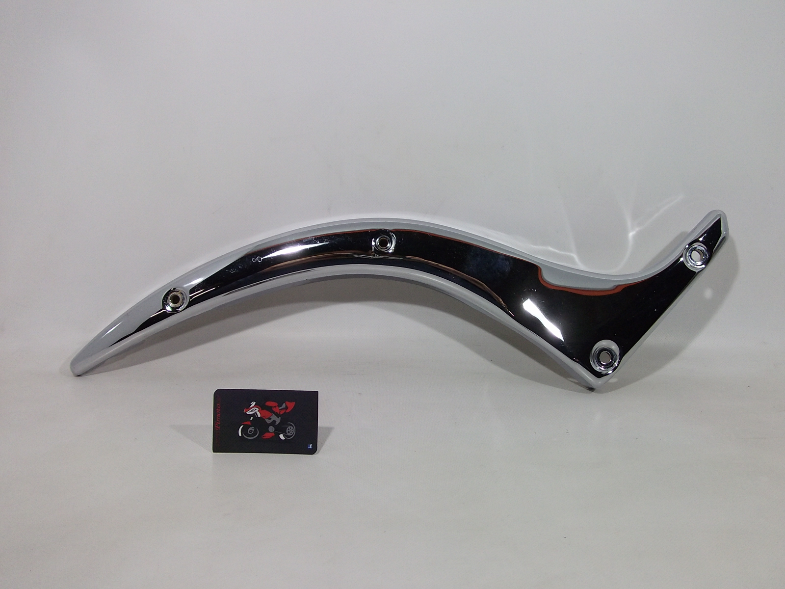 SOPRTE GUARDABARROS TRASERO DER SUZUKI INTRUDER C800 2010