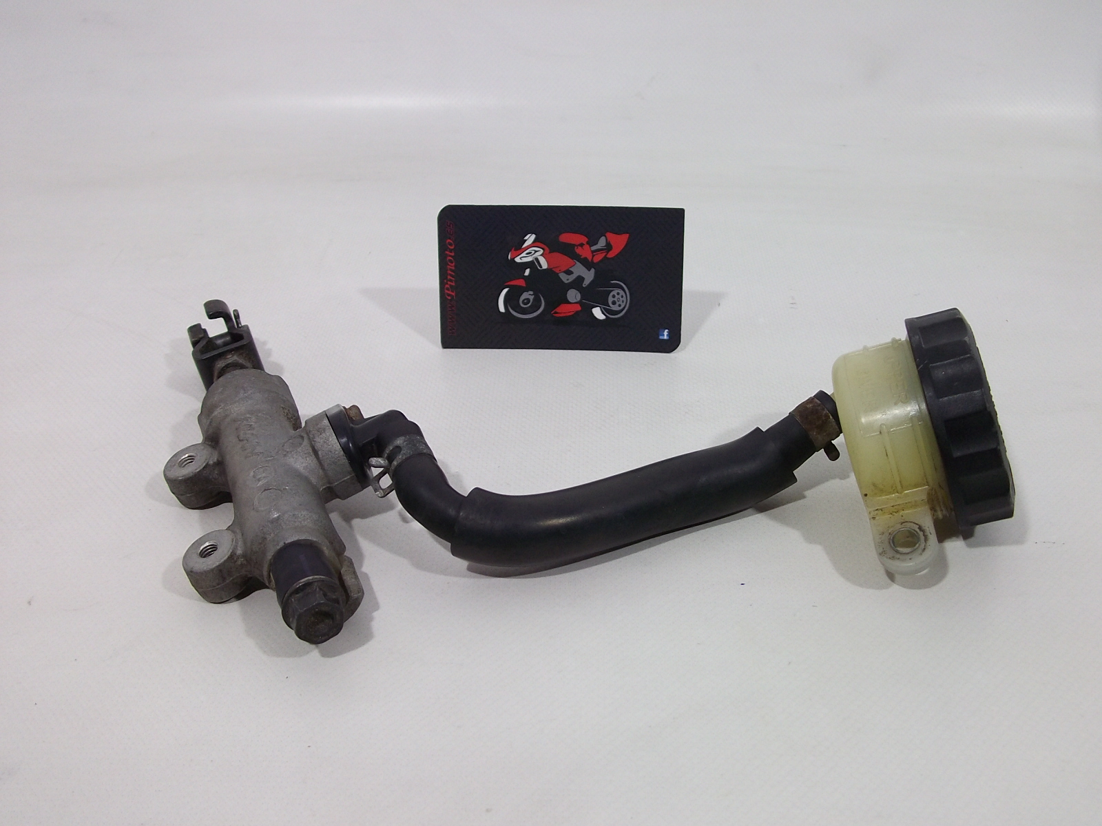 BOMBA DE FRENO TRASERA HONDA CBR 900 RR 2000-2001 - Imagen 4