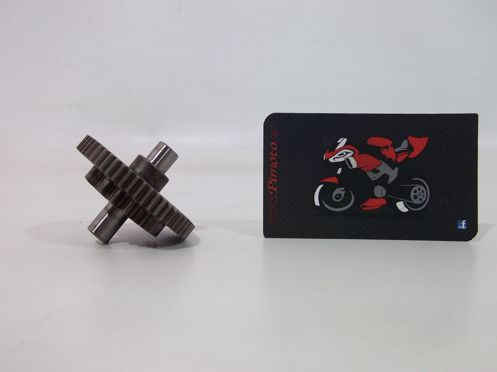 PI&Ntilde;ON REDUCTOR DE ARRANQUE HONDA CBF 125 08/15