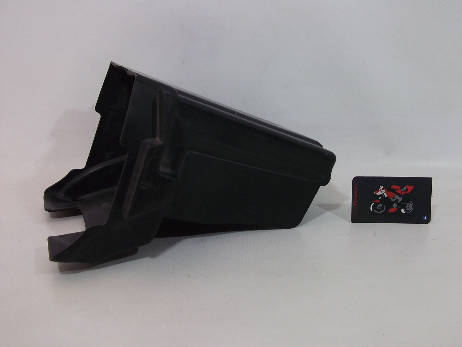 CAJON HERRAMIENTAS SUZUKI MARAUDER 250 99/00 - Imagen 3