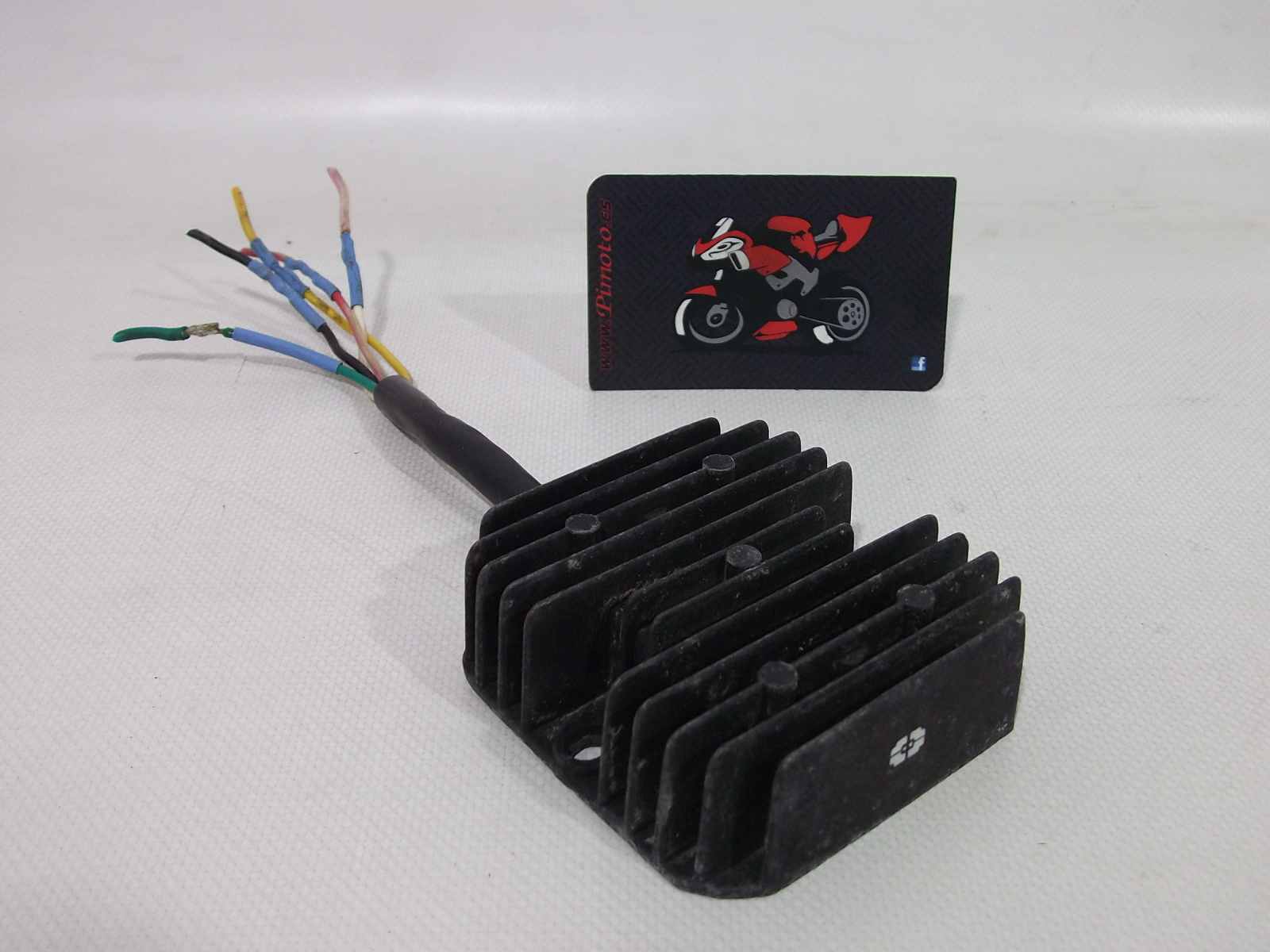 REGULADOR DE CORRIENTE KYMCO ZINQ II - Imagen 3