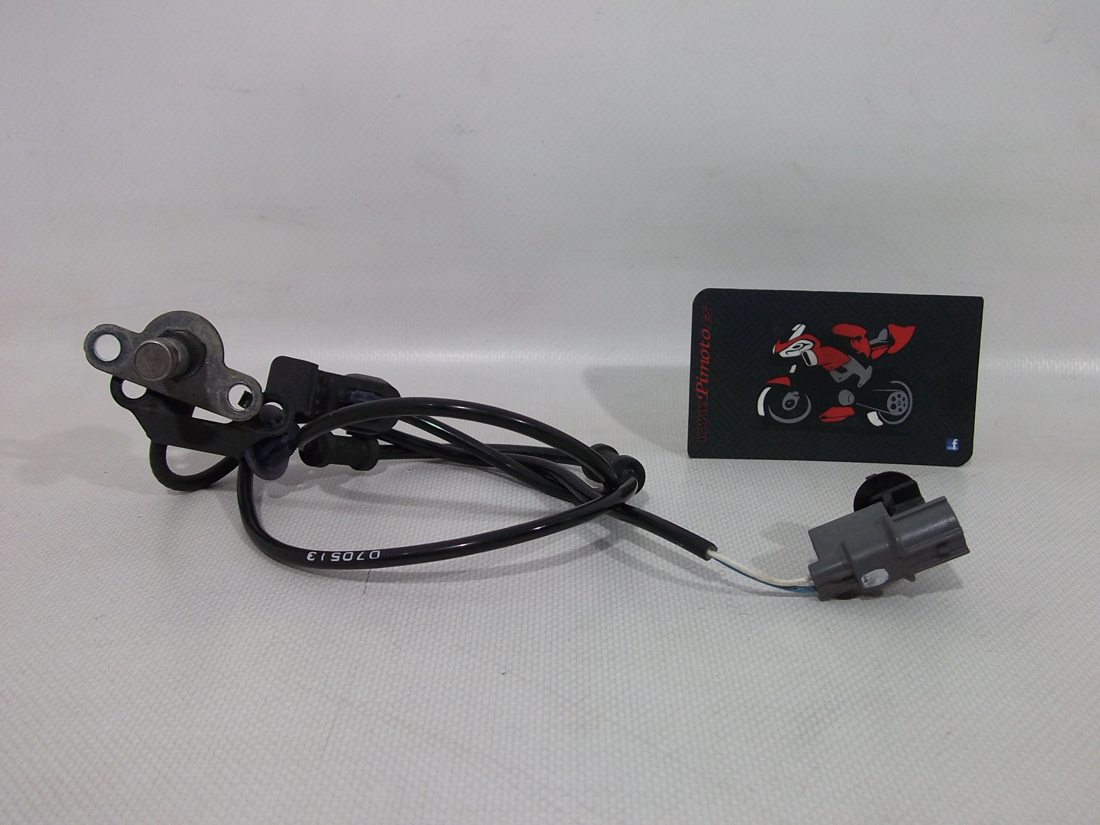 SENSOR ABS TRASERO HONDA CB 500 X 2013 - Imagen 3