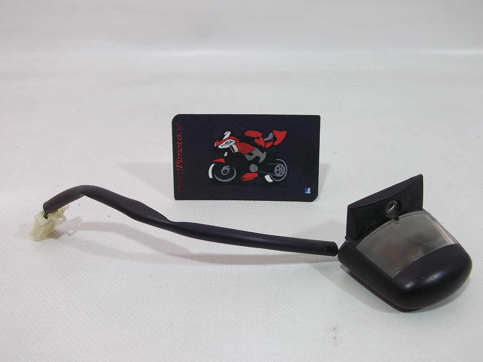 PILOTO DE MATRICULA HONDA PANTHEON 125 03-06 - Imagen 4