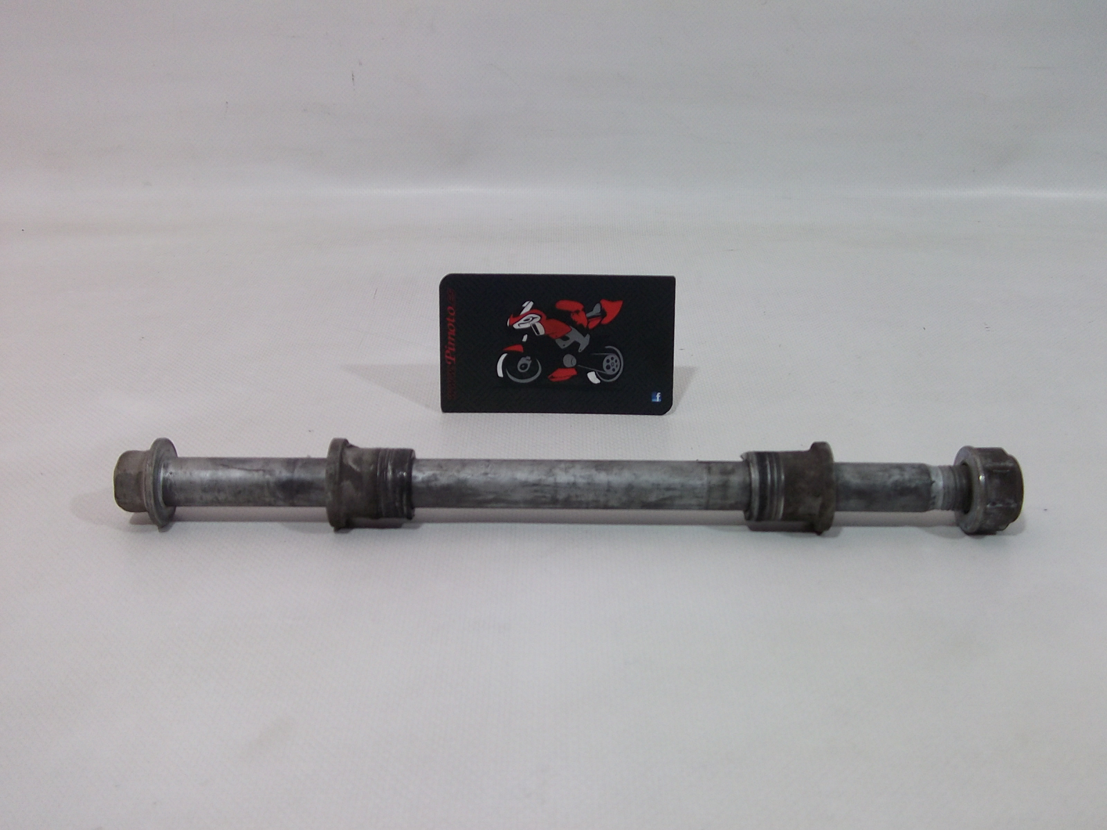 EJE RUEDA DELANTERA HONDA PANTHEON 125 03-06