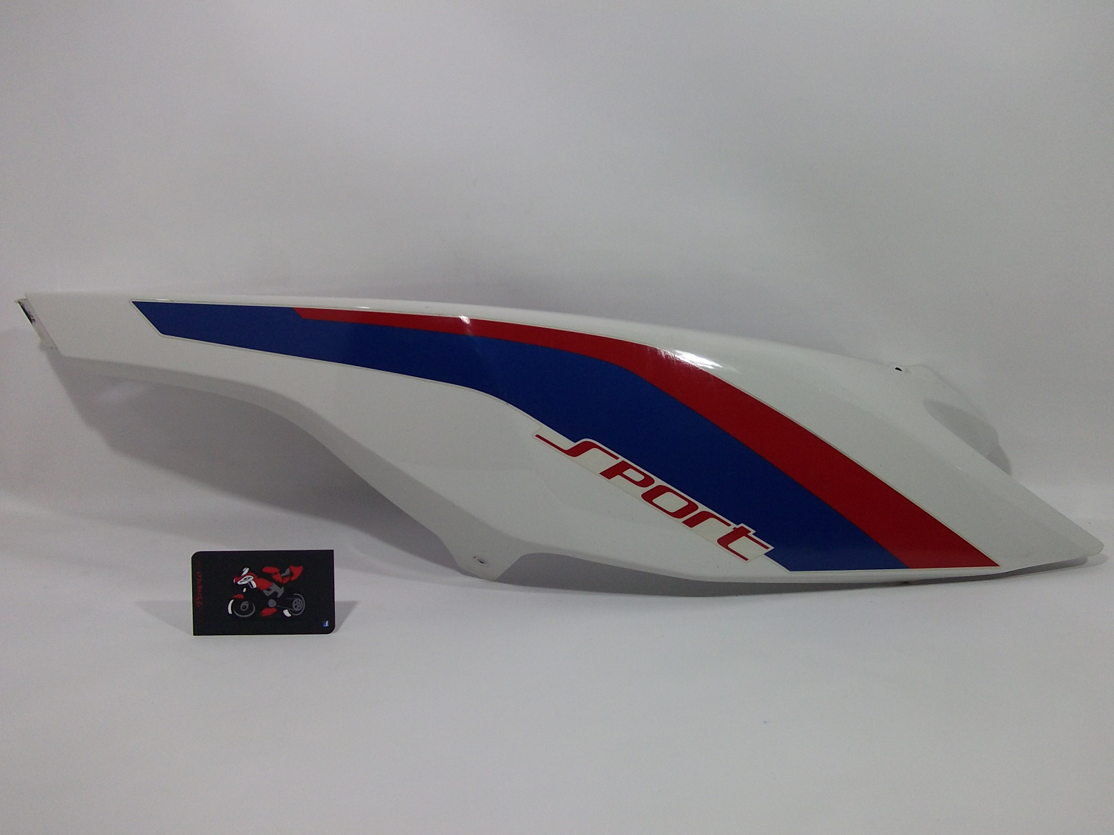 LATERAL TRASERO DERECHO BMW C 600 SPORT 11-15