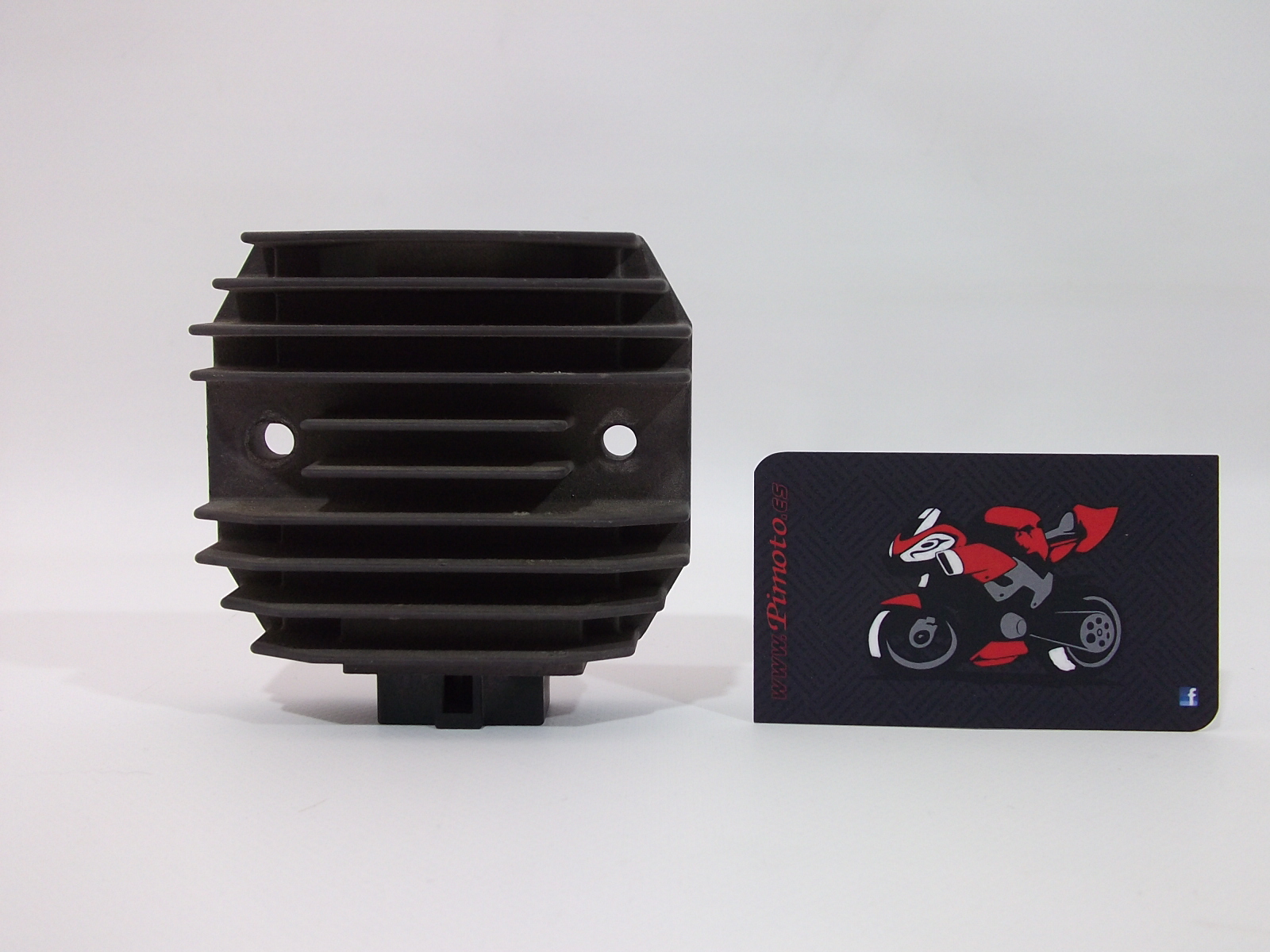 REGULADOR YAMAHA TMAX 2004/07
