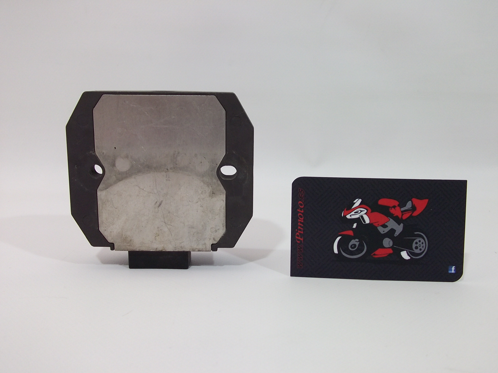 REGULADOR YAMAHA TMAX 2004/07 - Imagen 3