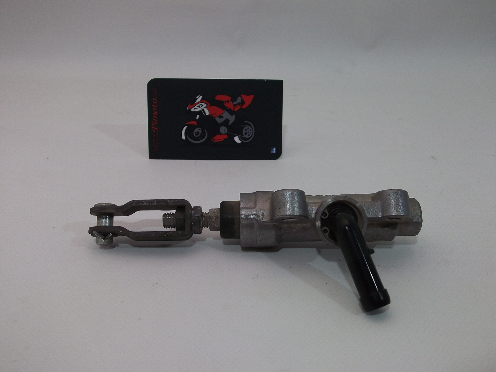 BOMBA DE FRENO TRASERO
 YAMAHA XVZ 1300 ROYAL STAR VENTURE - Imagen 4