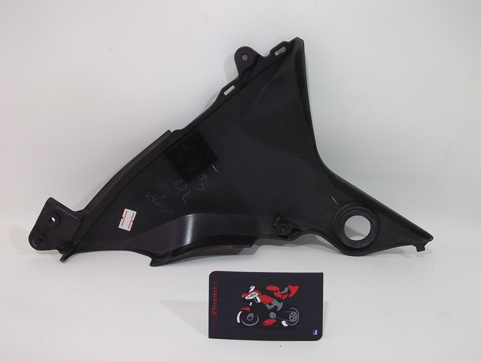 EMBELLECEDOR IZQUIERDO INFERIOR SUBCHASIS KAWASAKI Z 800 E/FULL 2013-2016 - Imagen 4
