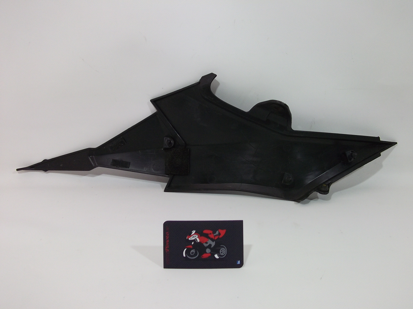 TAPA LATERAL SUBCHASIS DERECHO KAWASAKI Z 800 E/FULL 2013-2016 - Imagen 3
