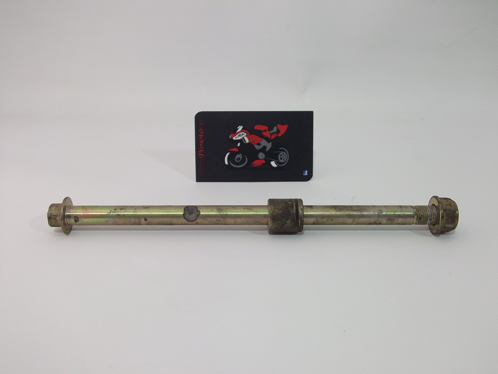 EJE RUEDA DELANTERA KYMCO BET&WIN 125-150  2004-07