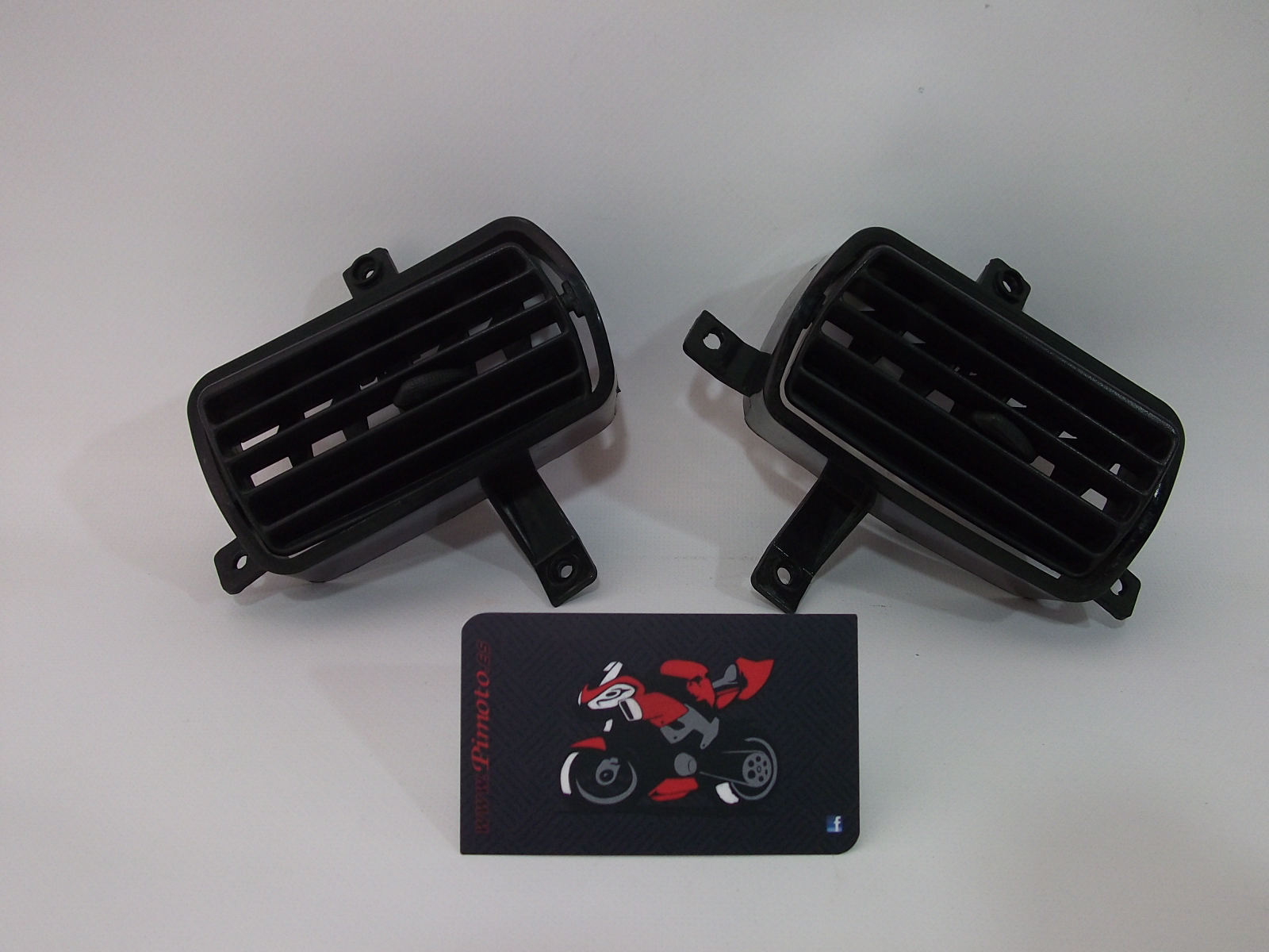 REJILLAS VENTILACION KYMCO BET&WIN 125-150  2004-07