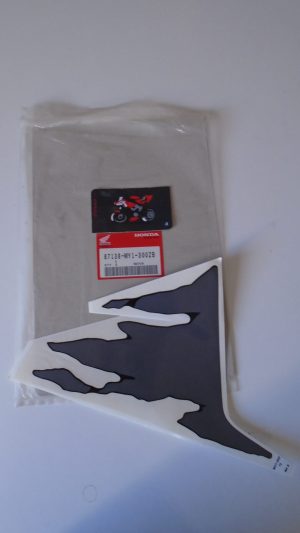 87138-MY1-300ZB ADHESIVOS OEM HONDA