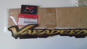 87131-MBT-610ZA ADHESIVOS OEM HONDA