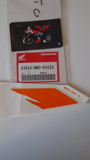 83604-MW0-600ZA ADHESIVOS OEM HONDA