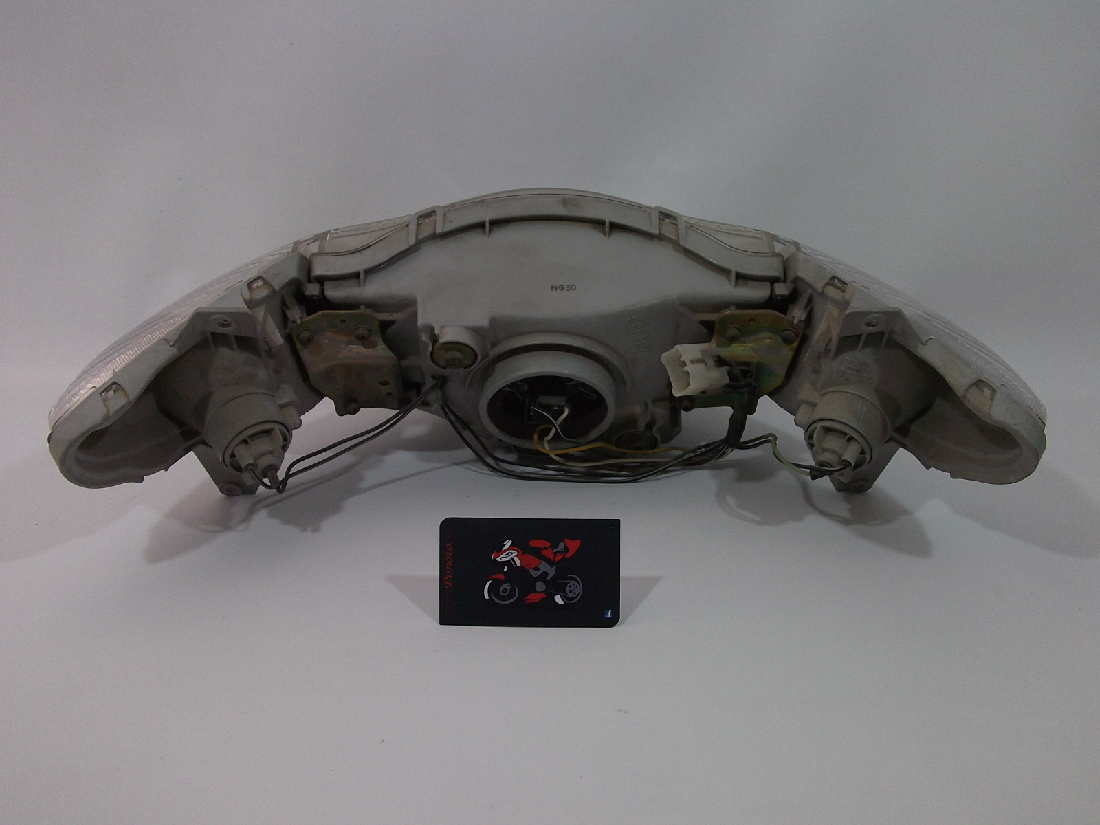 FARO SUZUKI BURGMAN 250 2000. - Imagen 3