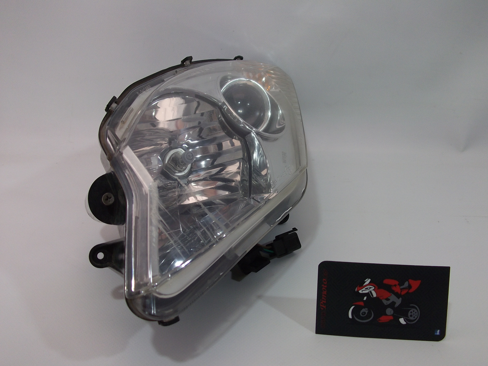 FARO DELANTERO IZQUIERDO (ARA&Ntilde;ADO)
 PEUGEOT SATELIS 125 2006/11 - Imagen 4