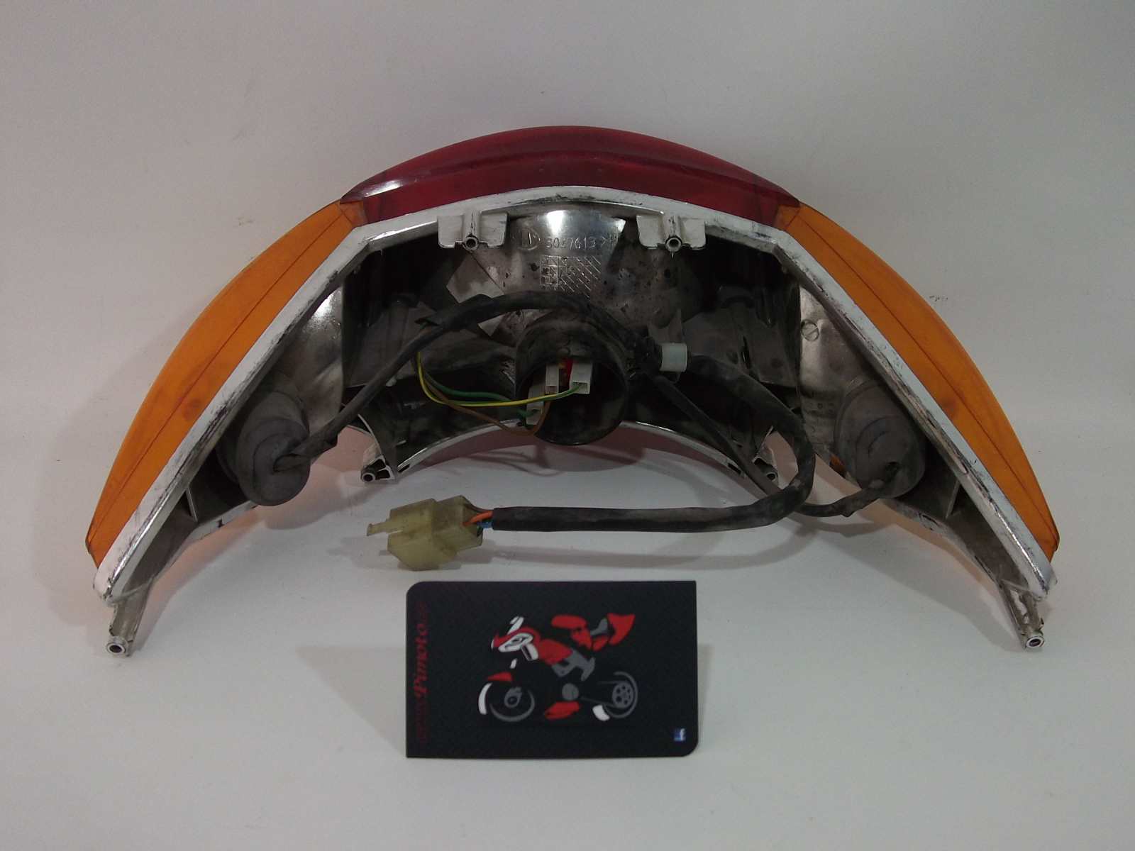 PILOTO TRASERO HONDA SH 125 2004. - Imagen 3