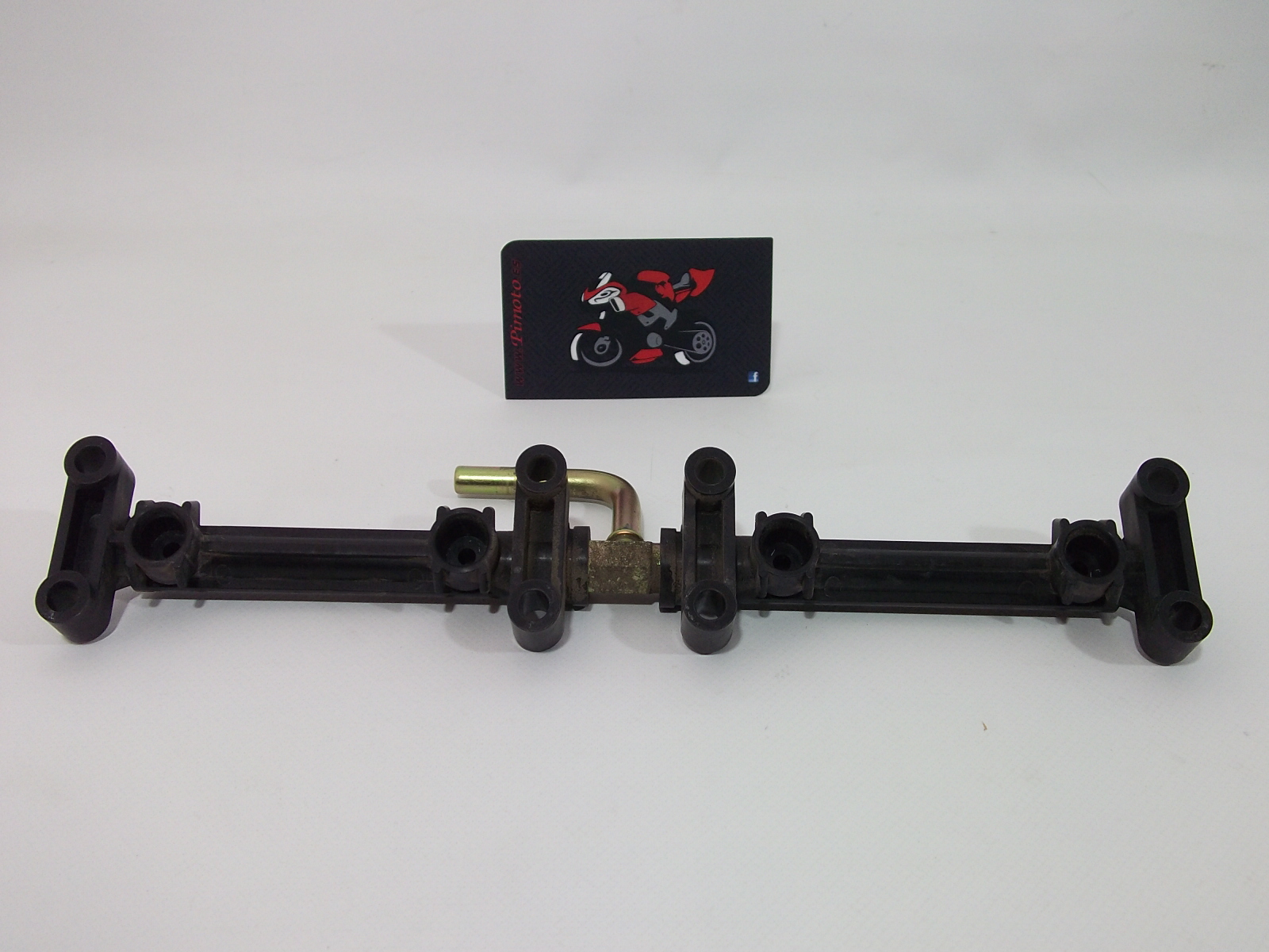 RAMPA DE INYECCION SUZUKI GSXR 600 2004/05 - Imagen 4