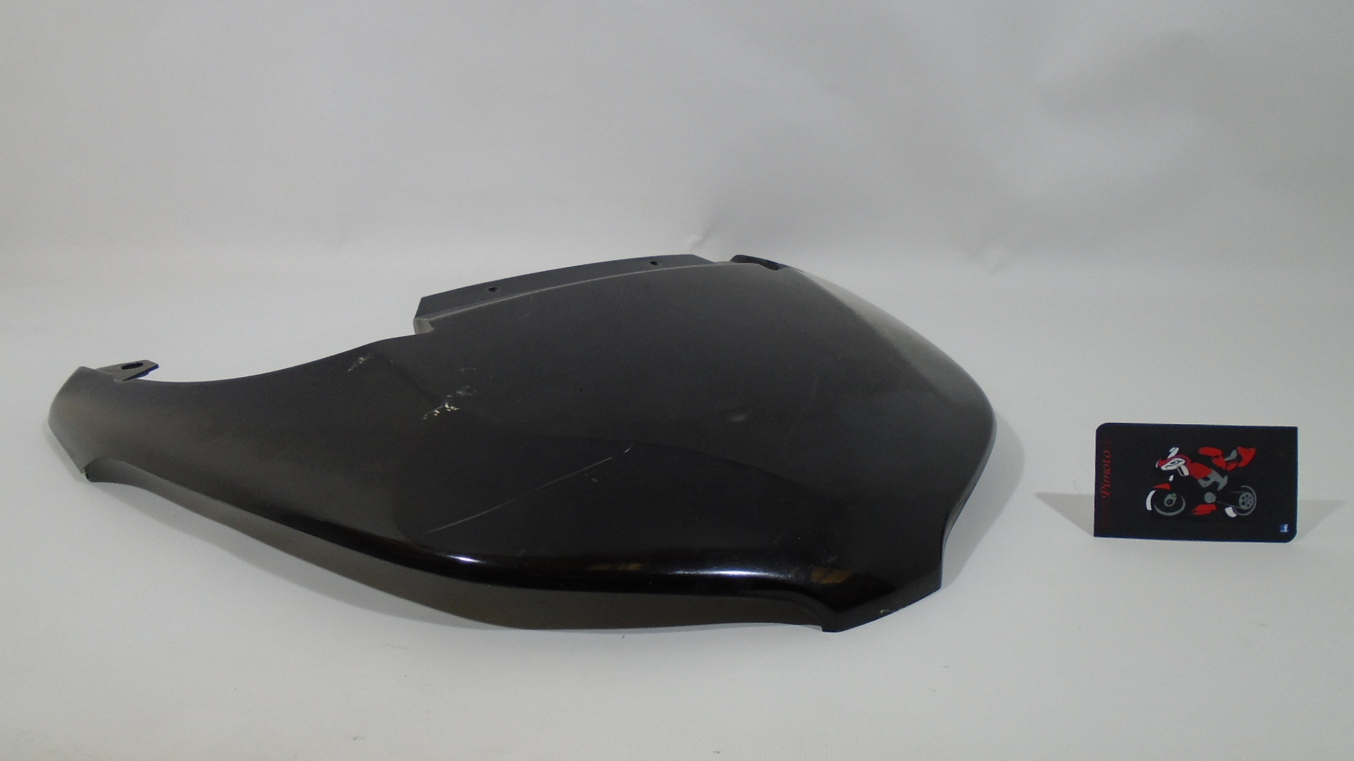 TAPA SUPERIOR PILOTO TRASERO HONDA FORZA 250 2005/2007 - Imagen 4