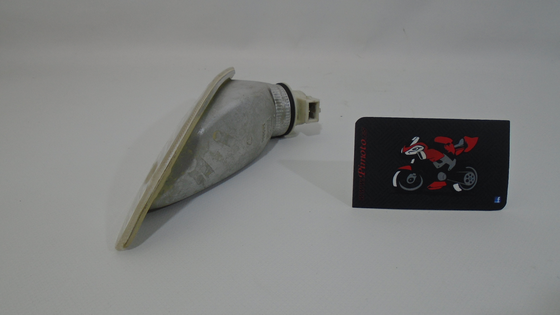 INTERMITENTE DELANTERO IZQUIERDO PIAGGIO VESPA LX 50 4T - Imagen 4