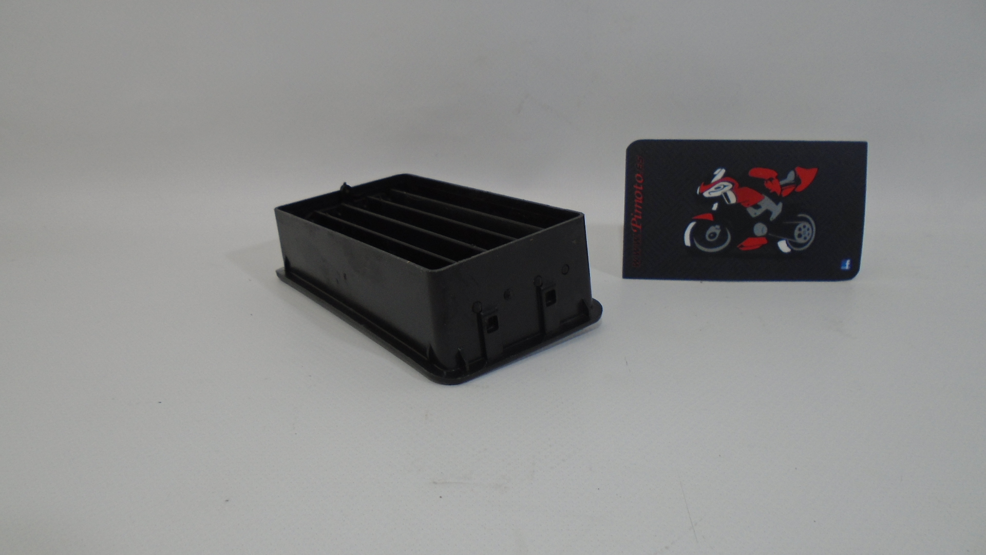 REJILLA DE VENTILACION DERECHA HONDA GOLDWING 1800 01-11 - Imagen 3