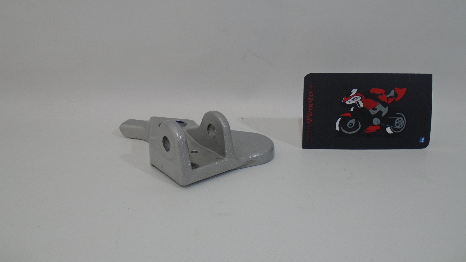 SOPORTE ESTRIBO DELANTERO DERECHO HONDA GOLDWING 1800 01-11 - Imagen 3