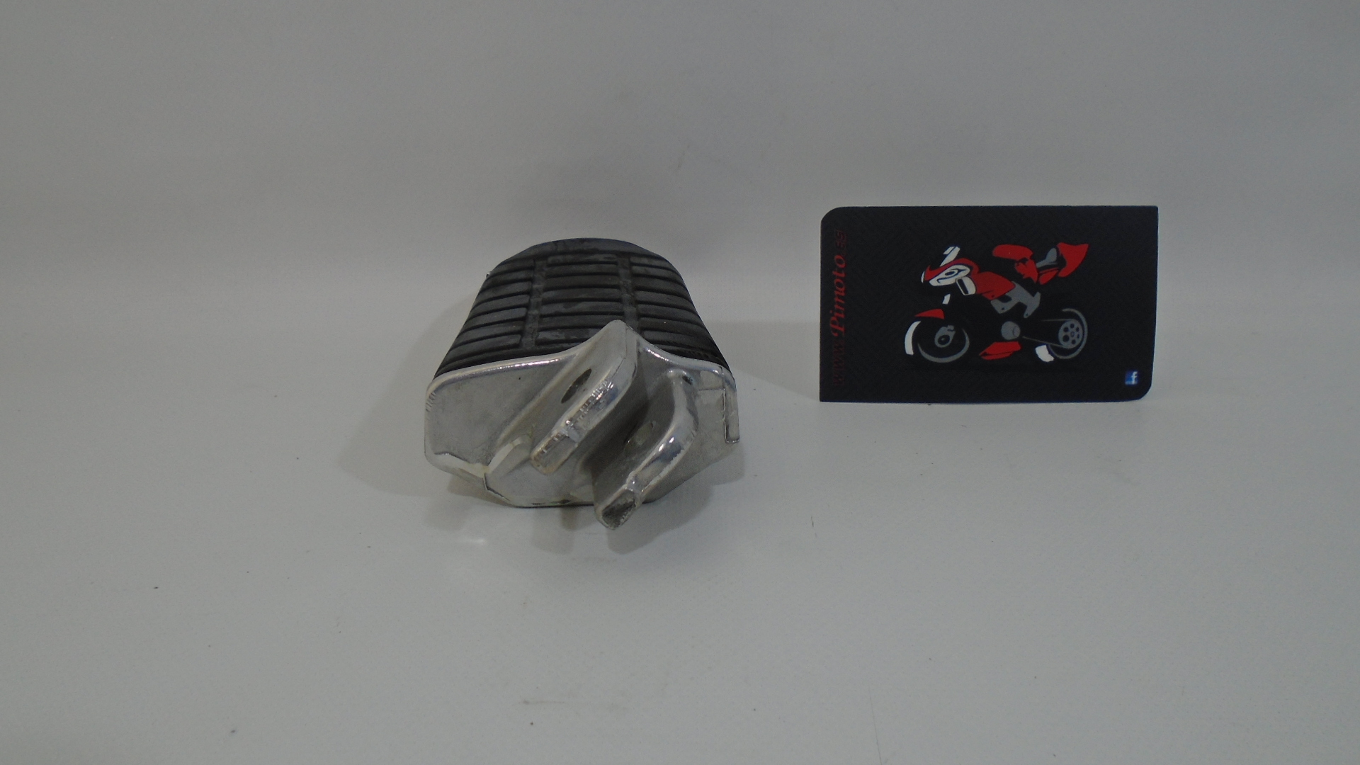 ESTRIBO DERECHO DELANTERO HONDA GOLDWING 1800 01-11 - Imagen 4