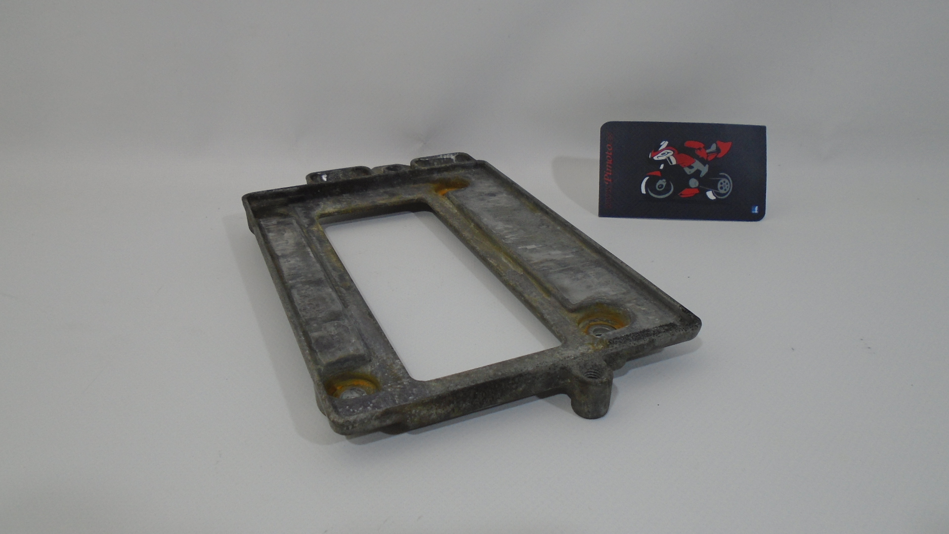 SOPORTE BATERIA BMW K100 RS - Imagen 3