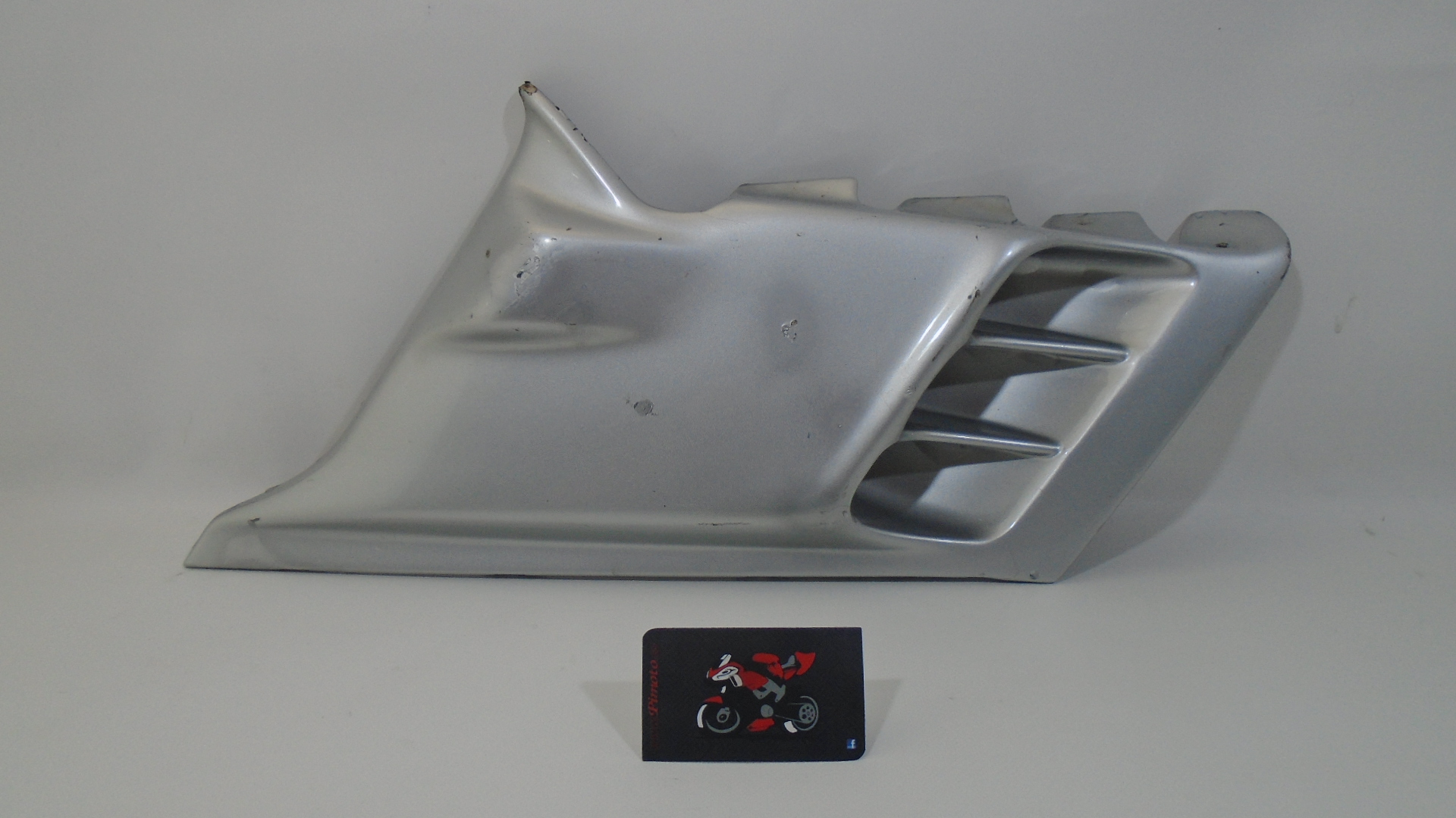 TAPA LATERAL DELANTERA DERECHA BMW K100 RS