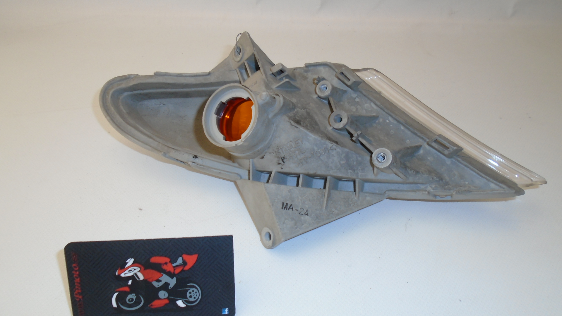 INTERMITENTE DELANTERO IZQUIERDO SUZUKI BURGMAN 400 2005/06 - Imagen 2