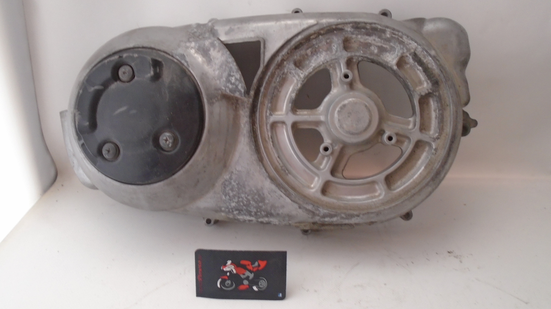 TAPA VARIADOR YAMAHA TMAX 2004/07 - Imagen 4
