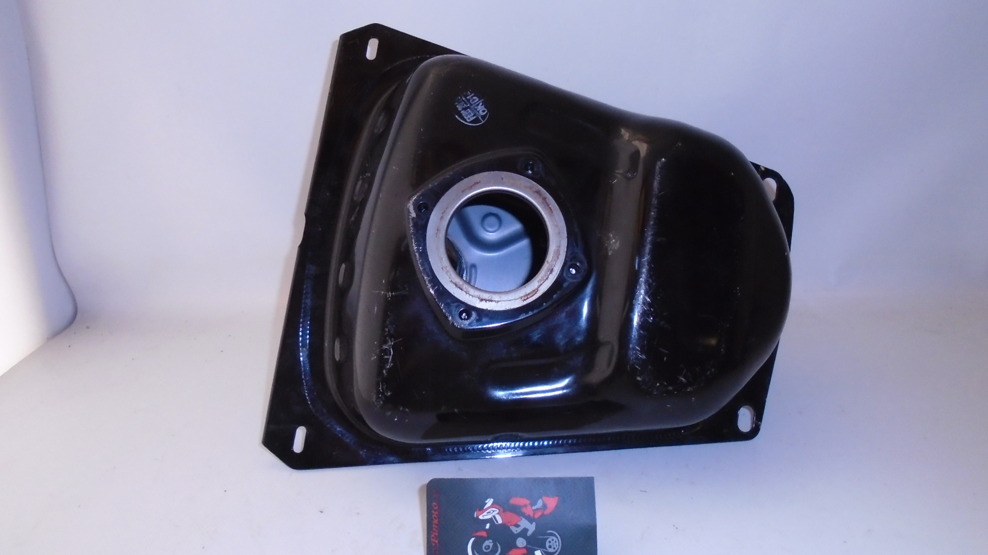 DEPOSITO YAMAHA NMAX 125 16-9 - Imagen 4