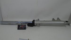 BARRA SUSPENSION DERECHA SUZUKI BANDIT S 650 2006